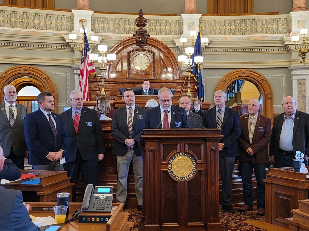 Kansas Rep. signing the resolution for NWTF's 50th Anniversary